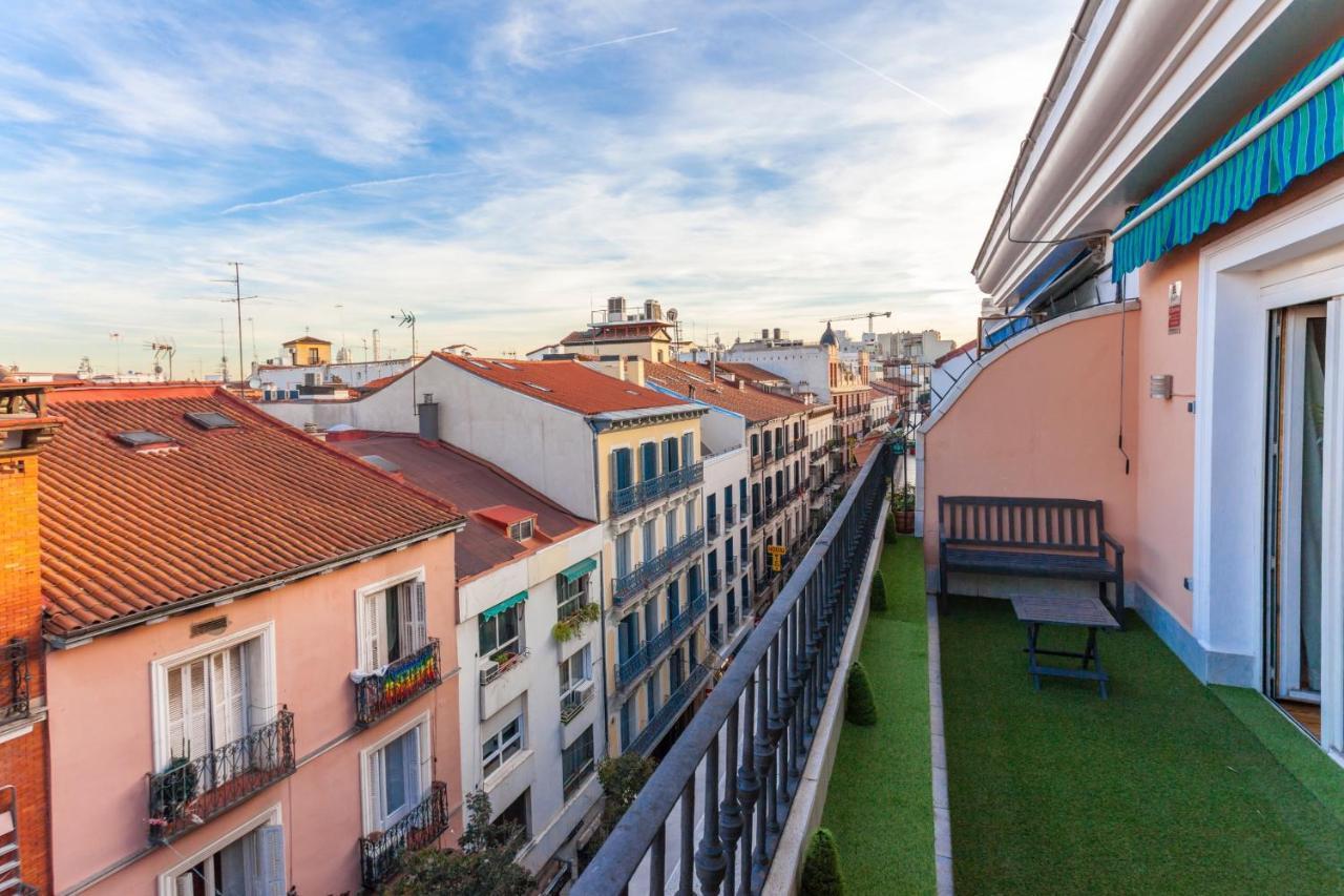 Apartamento MIT House Gran via Terrace en Madrid Exterior foto